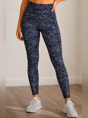 Lululemon Fast & Free High Rise 24" Pocket Leggings Blue Black Print Sz 8